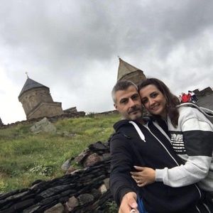 Meet your Posher, Layal